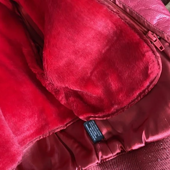 Pink leather jacket - Picture 3 of 3